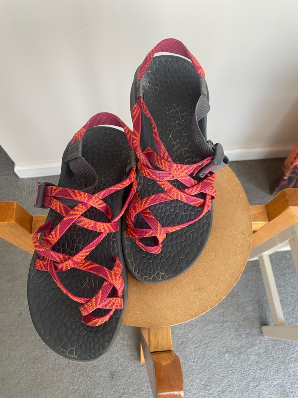 CHACO  sandals sz 8.5